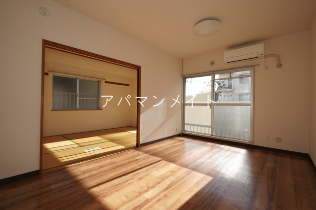 居室・リビング　リビングです