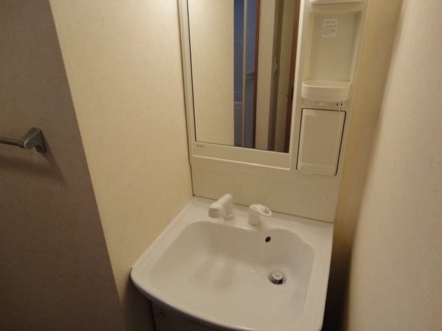 洗面設備　洗髪洗面化粧台