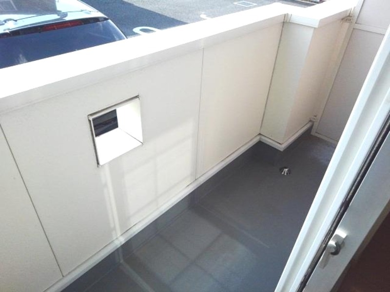 バルコニー　図面と現状に相違がある場合には現状を優先