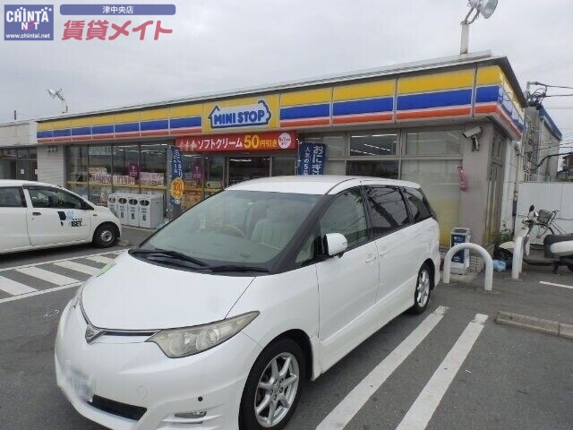 コンビニ　ミニストップ河芸上野店（コンビニ）まで416m