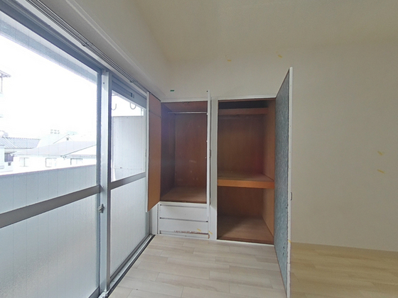 収納　※別部屋の写真です