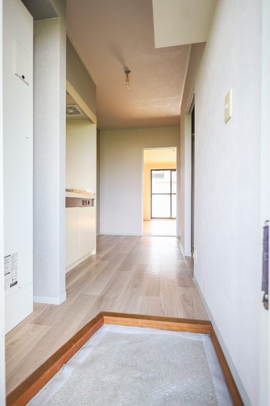 玄関　図面と現状に相違がある場合には現状を優先