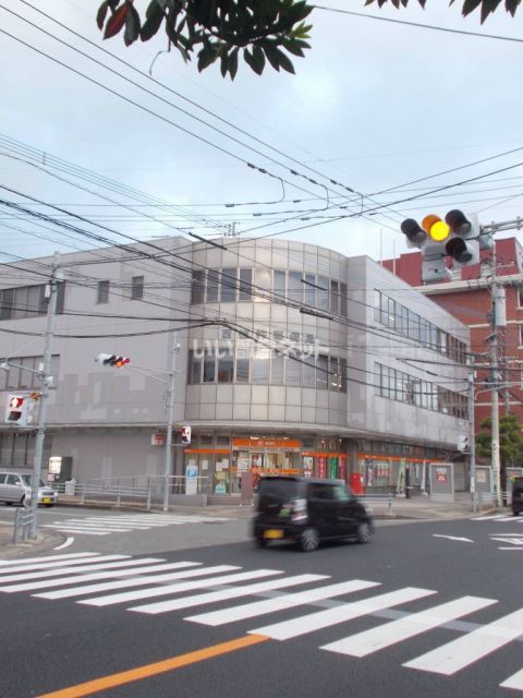 郵便局　西彼杵郵便局（郵便局）まで828m