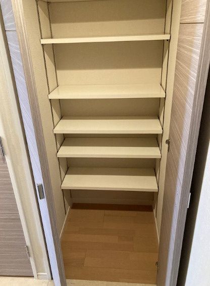 収納　別タイプ部屋　参考写真です