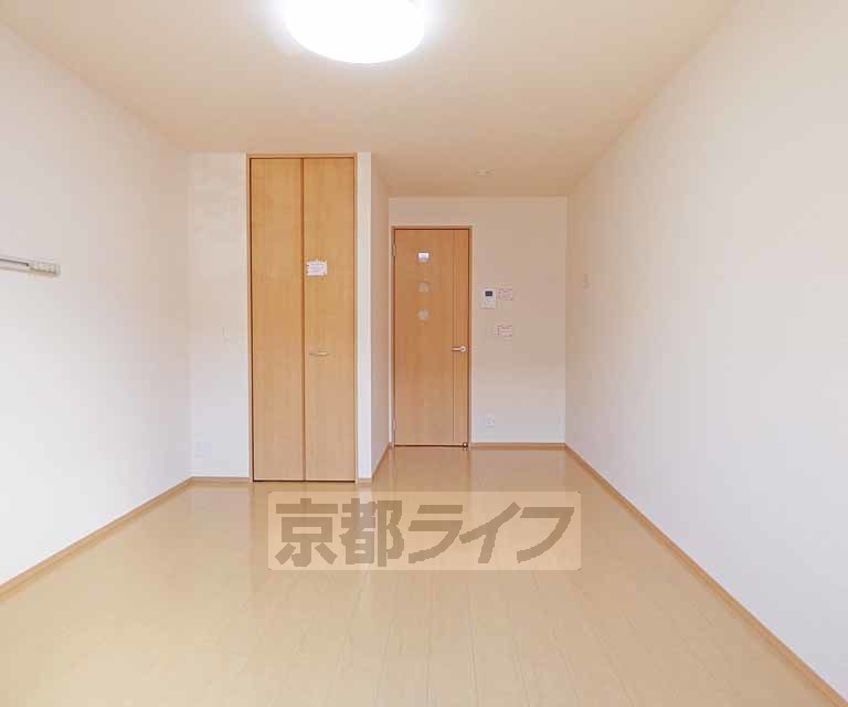 居室・リビング　綺麗なお部屋です。