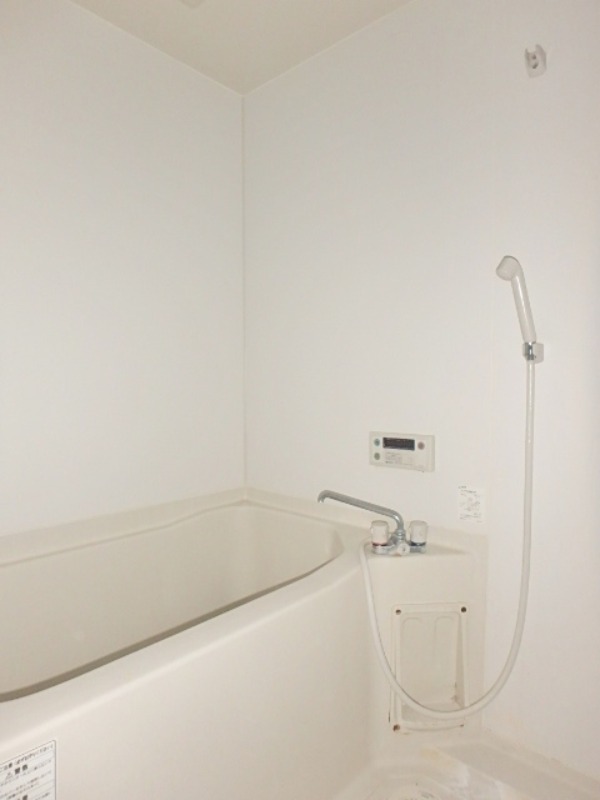 バス・シャワールーム　図面と現状に相違がある場合には現状を優先