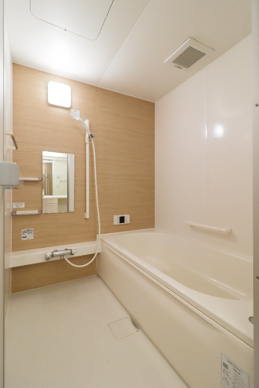 バス・シャワールーム　図面と現状に相違がある場合には現状を優先