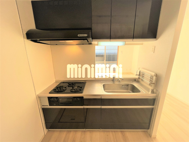 キッチン　３口コンロのカウンターキッチン