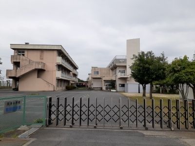 小学校　前橋市立笂井小学校（小学校）まで400m