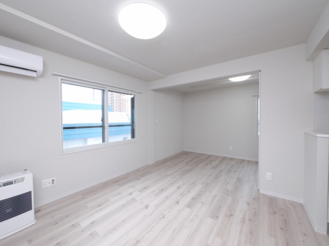 眺望　窓が大きく明るいお部屋です♪