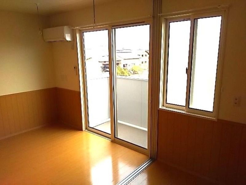 居室・リビング　図面と現状に相違がある場合には現状を優先