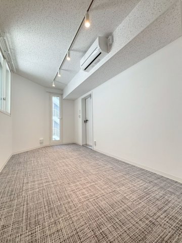 その他部屋・スペース　明るい洋室です