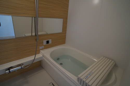 バス・シャワールーム　浴室