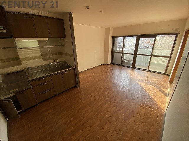 居室・リビング　西向きのリビングです♪