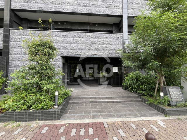 エントランス　プレサンス新大阪ザ・シティ　エントランス