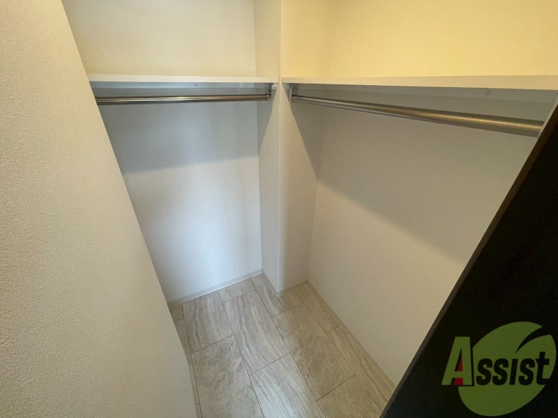 収納　洋室にはクローゼットがあるのですっきり片付きそうです。