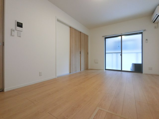 居室・リビング　※仕様が異なる場合がございます