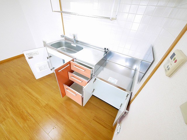 収納　十分な収納スペースがあります