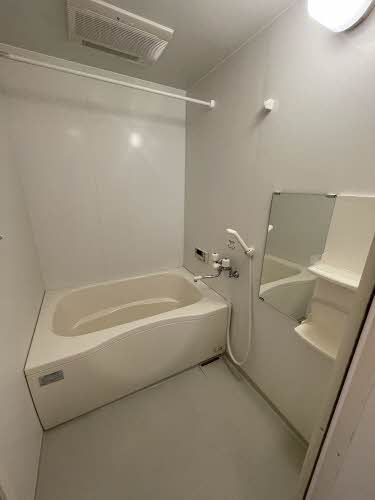 バス・シャワールーム　浴室