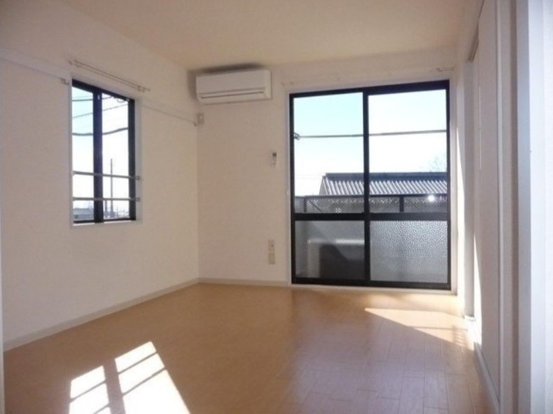 居室・リビング　図面と現状に相違がある場合には現状を優先