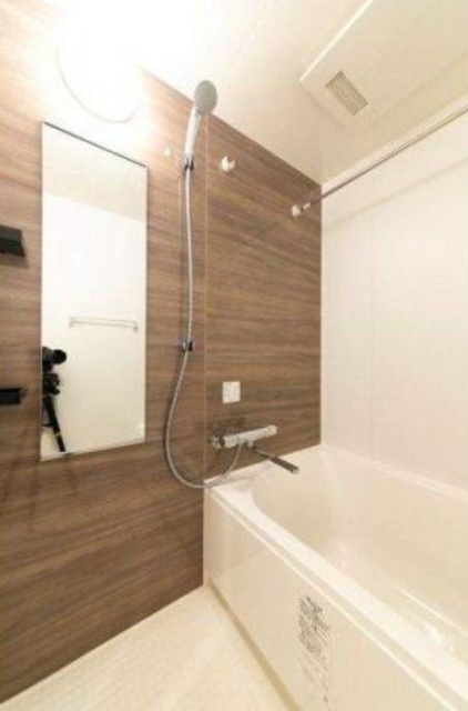 バス・シャワールーム　※別部屋参考写真