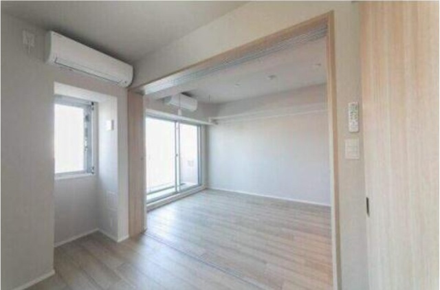 居室・リビング　※別部屋参考写真