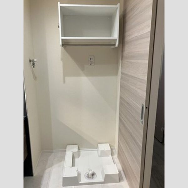 洗面設備　室内洗濯機置き場