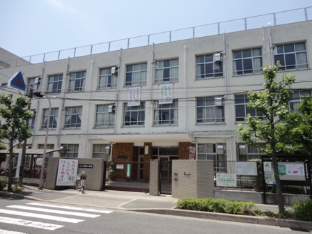小学校　大阪市立 啓発小学校（小学校）まで297m