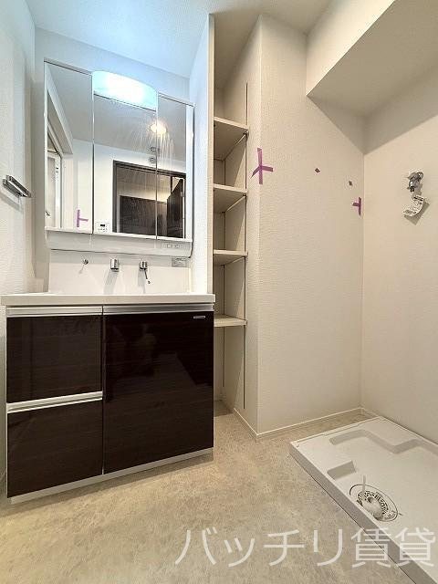 洗面設備　同シリーズの別のお部屋。現況を優先します。