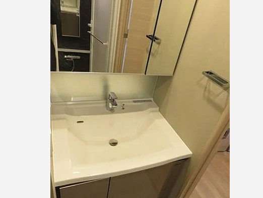 洗面設備　洗面所です