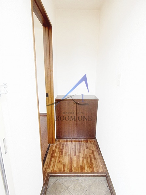 玄関　玄関です。