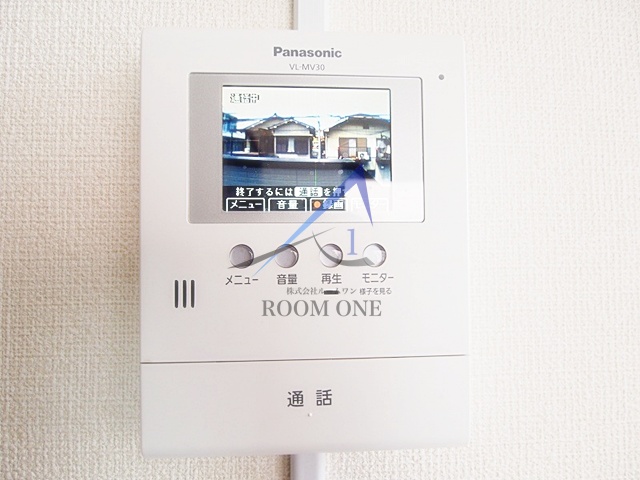 セキュリティ　モニター付きインターホンです。