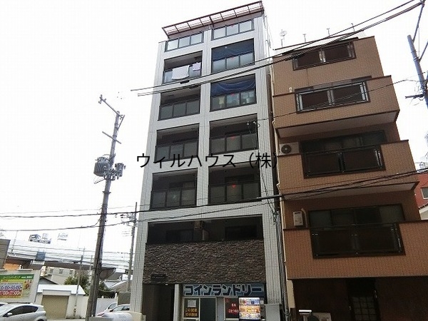 建物外観　エレベーターあり！