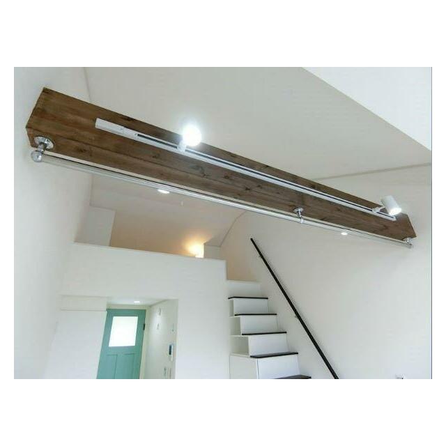 その他設備　梁（はり）は照明や室内干しにもなるので実用的！