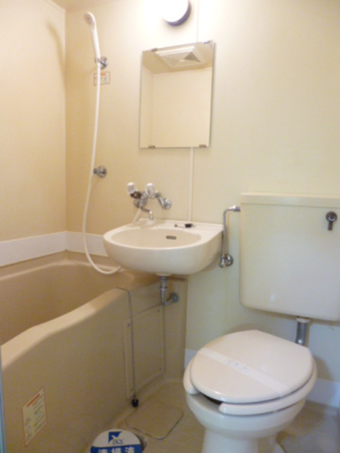 バス・シャワールーム