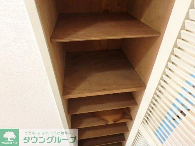 収納　靴入