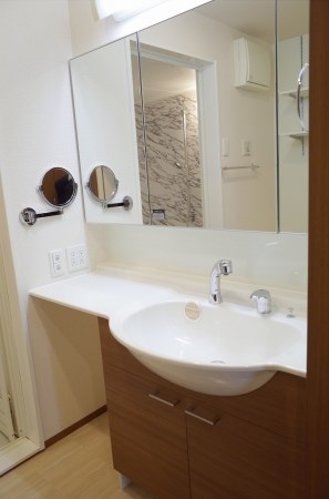 洗面設備　参考写真