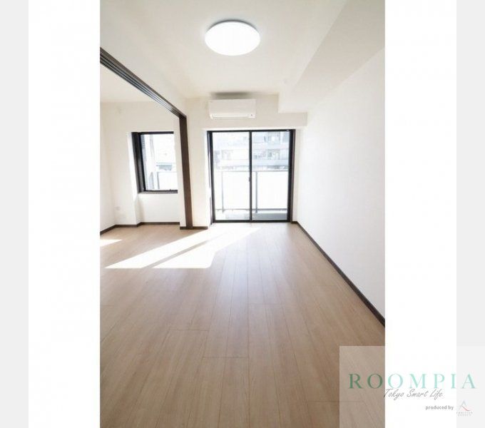 居室・リビング　※同タイプの別のお部屋です。