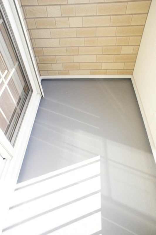 バルコニー　図面と現状に相違がある場合には現状を優先