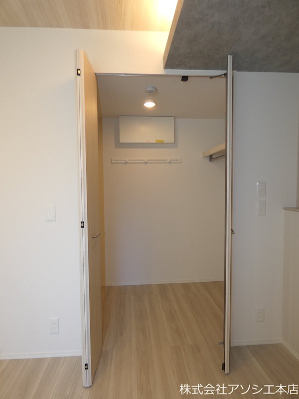 収納　ウォークインクロゼット