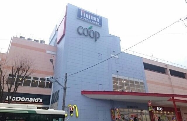 ショッピングセンター　東戸塚西口プラザ（ショッピングセンター）まで380m