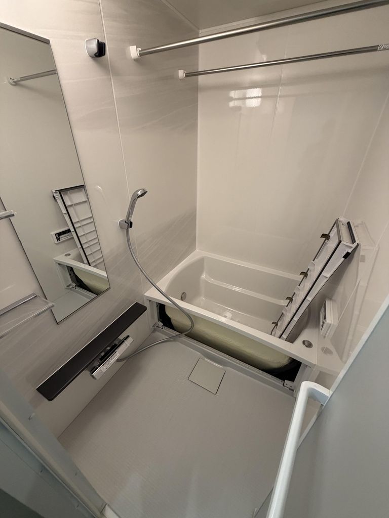 バス・シャワールーム　バス