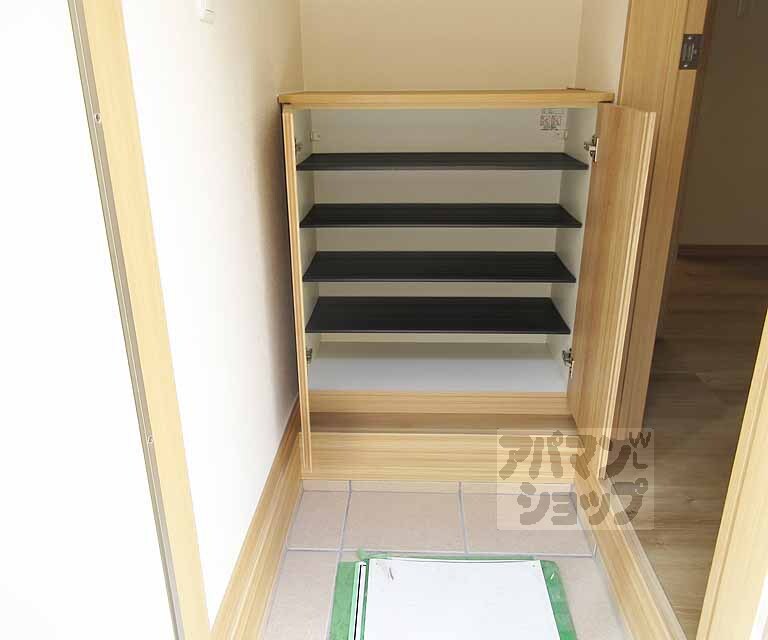 玄関　シューズボックス良し