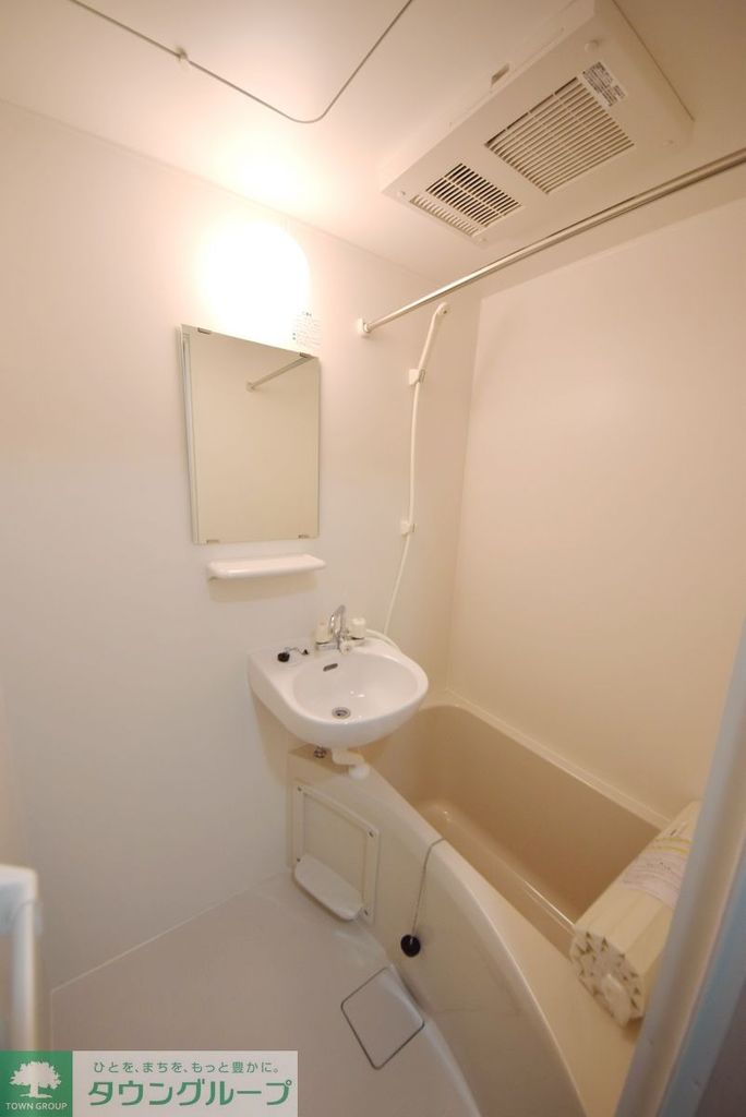 バス・シャワールーム　洗面