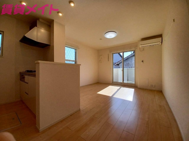 居室・リビング　同タイプ部屋写真です。