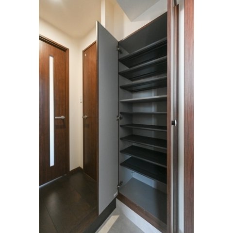 玄関　シューズBOX