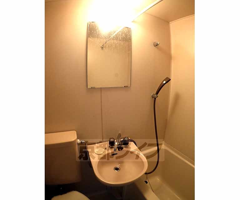 その他設備　綺麗な洗面台です