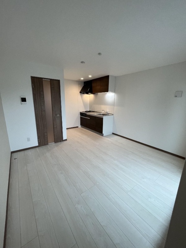 居室・リビング　広々としていいですね。