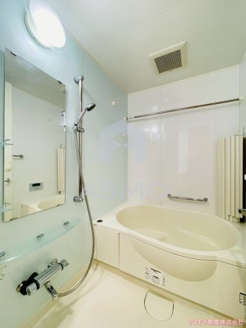 バス・シャワールーム　同マンション別部屋　参考写真