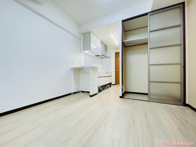 居室・リビング　同マンション別部屋　参考写真